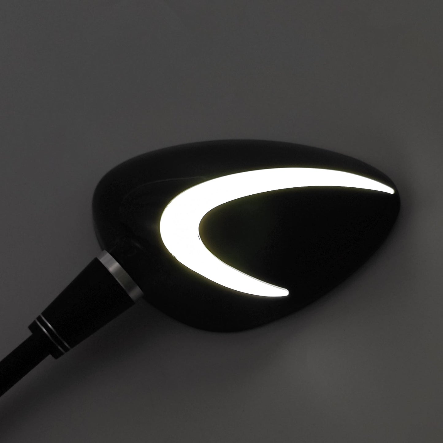Piaggio/Vespa 10mm Black Rear View Mirrors with Turn Signal