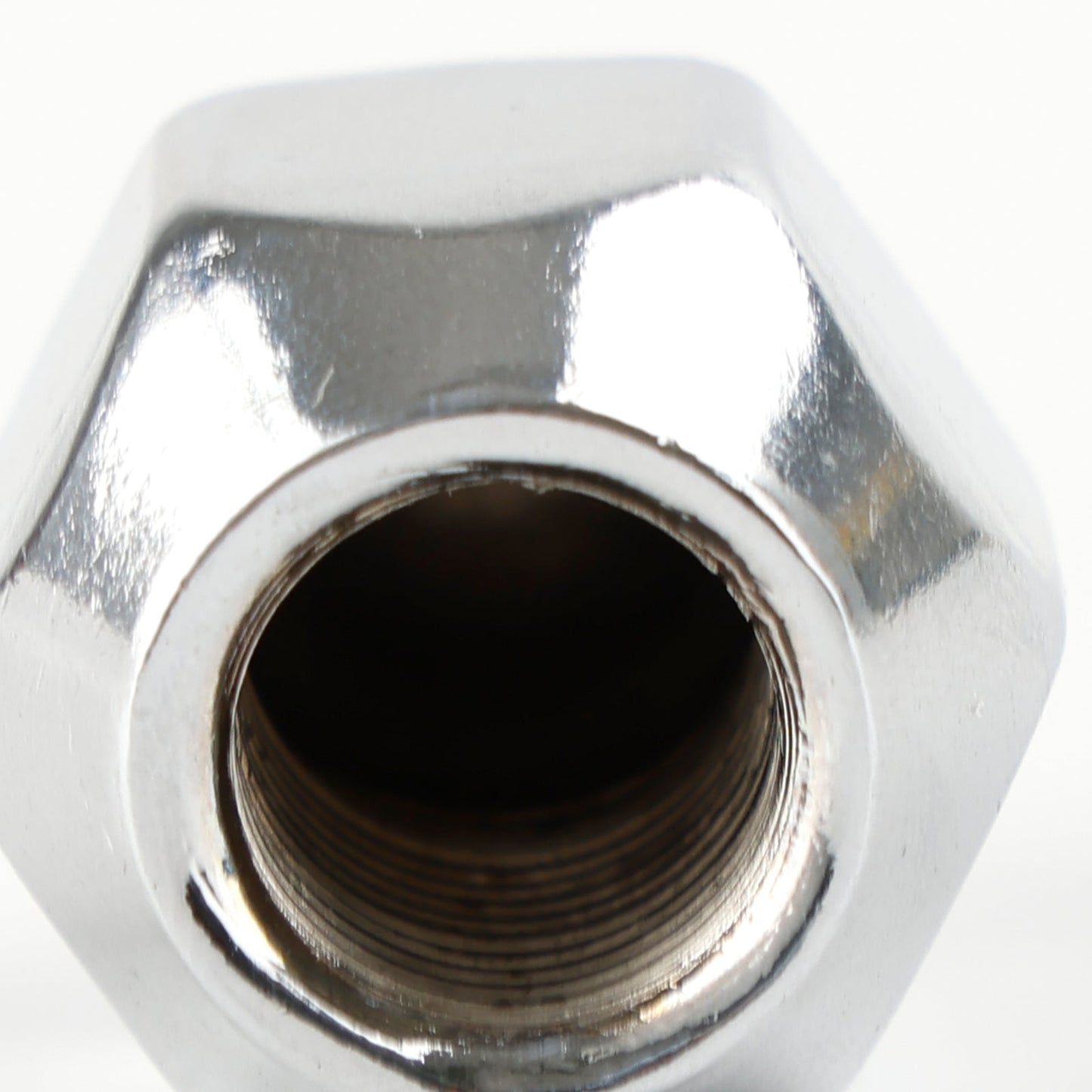 For Nissan Patrol GQ Y60 GU Y61 For Ford Maverick 6PCS Chrome Wheel Nut 40224V5500 40224-V5500