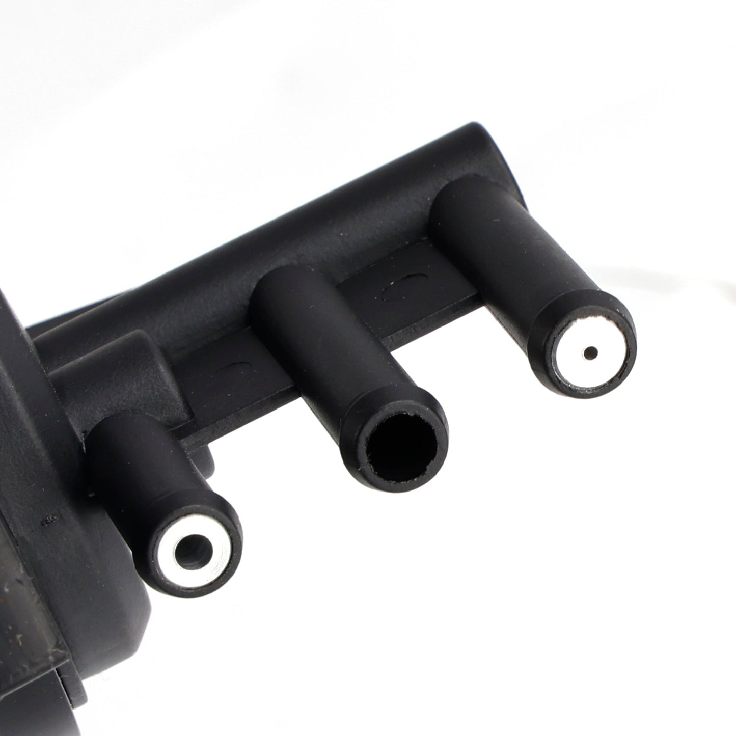 Électrovanne de turbocompresseur Saab 9-3 2000-2002 55557331