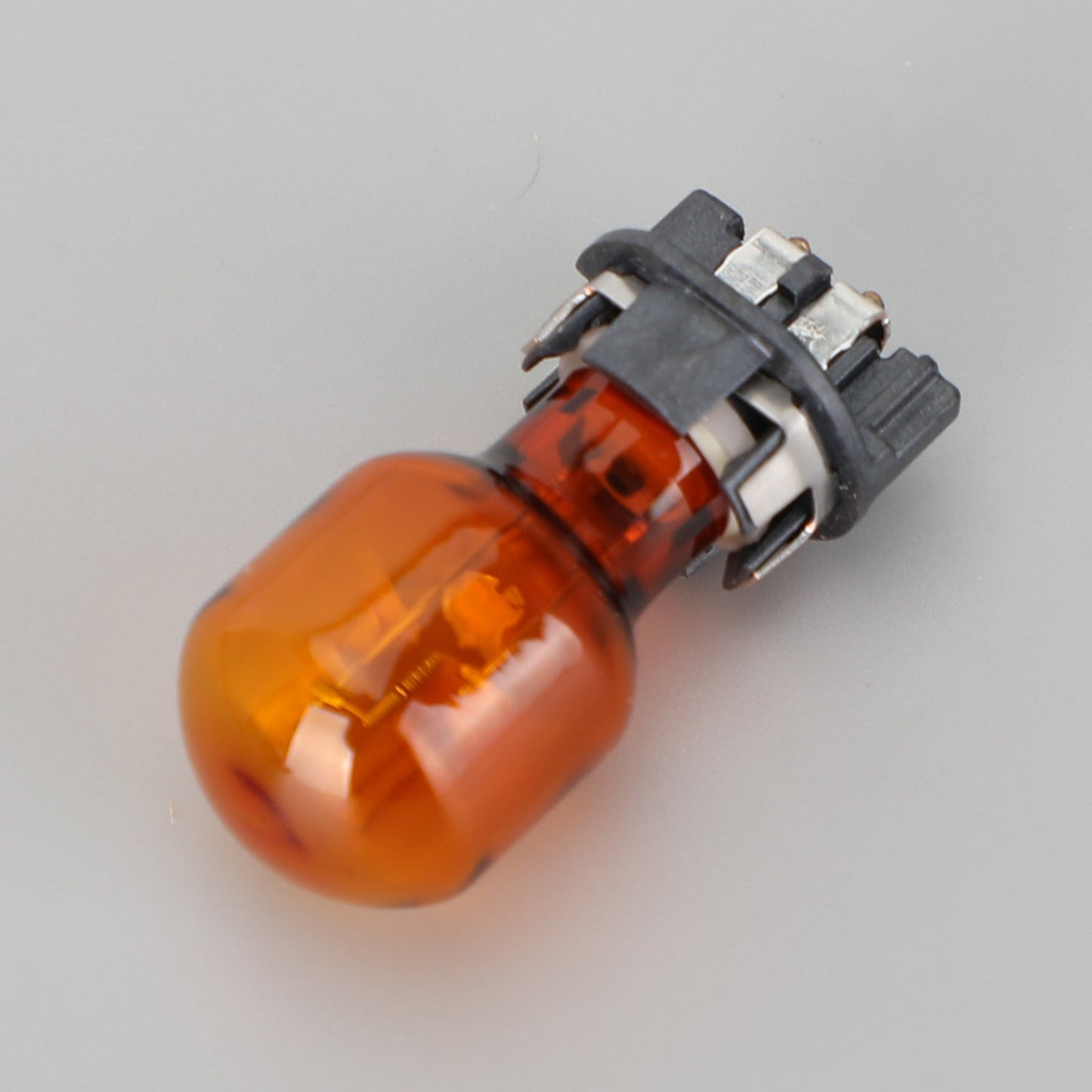 Ampoules auxiliaires standard pour voiture Philips 12174NAHTRC1 PWY24W 12V24W WP3.3x14.5/4