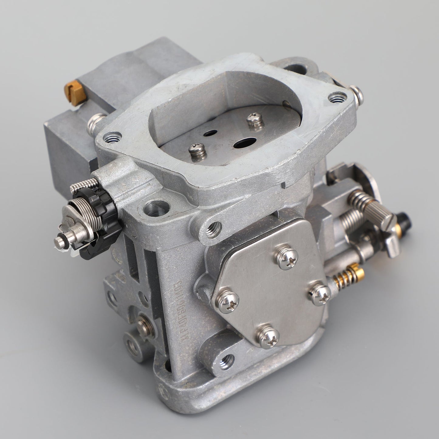 Carburateur pour moteur hors-bord YAMAHA 40 CV 2 temps E40XMH 66T-14301-03 66T-14301-02-00