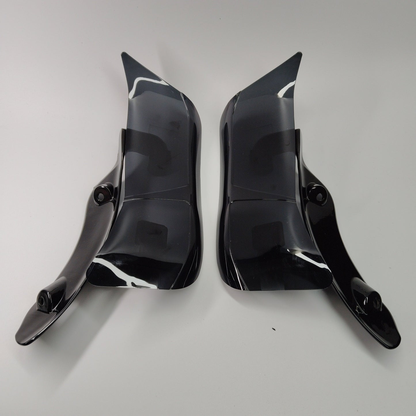 2016-2019 Harley Road Glide Ultra FLTRU Left & Right Adjustable Upper Fairing Side Wind Air Deflector Black