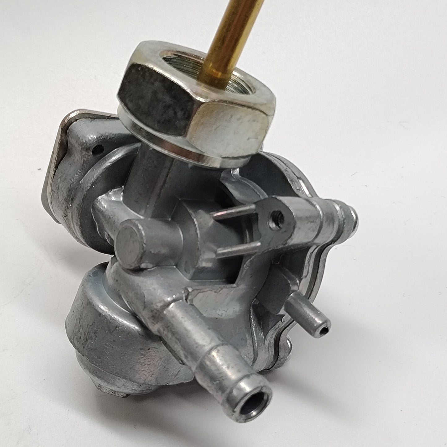 Honda GL500 Silver Wing 1981-1982 Válvula de combustible Llave de purga del tanque de gasolina 16950-MM2-003 16950-MF5-010