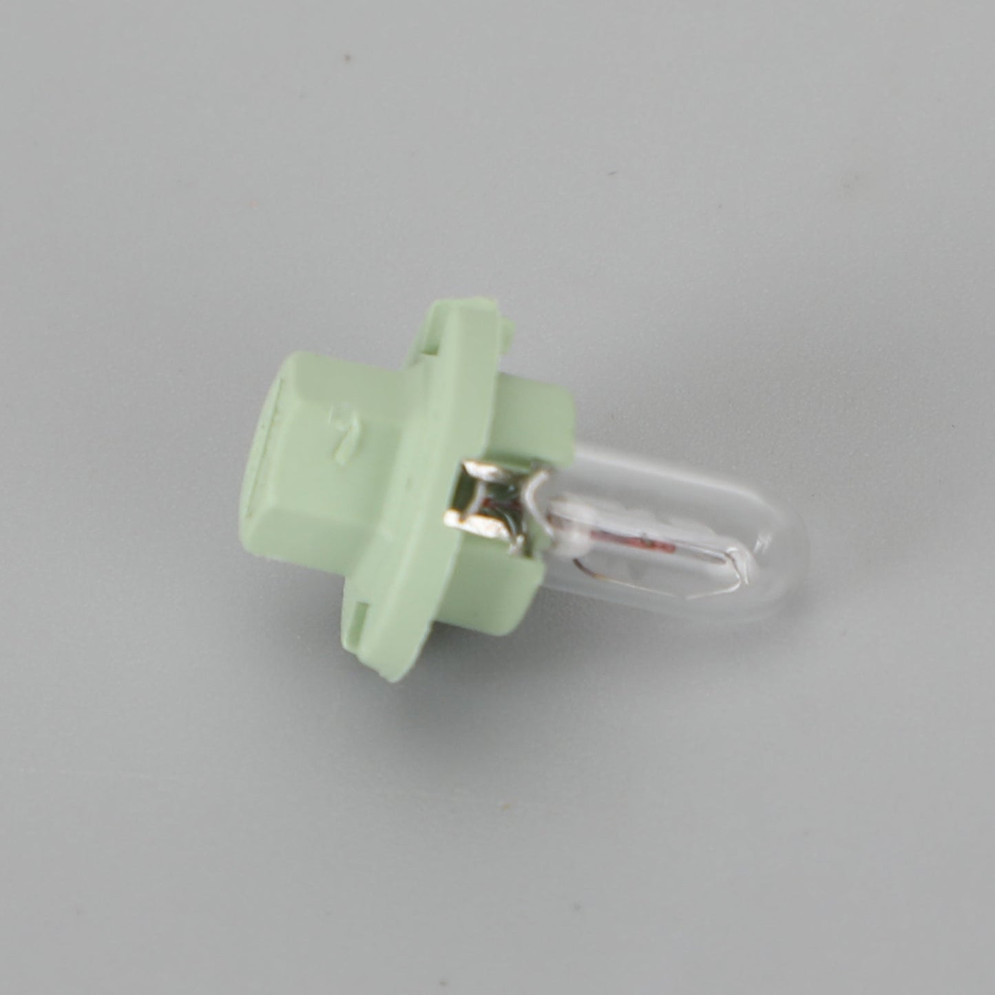 Lot de 10 ampoules d'instruments de voiture d'origine OSRAM 2352MFX6 12 V 2 W BX8.4d