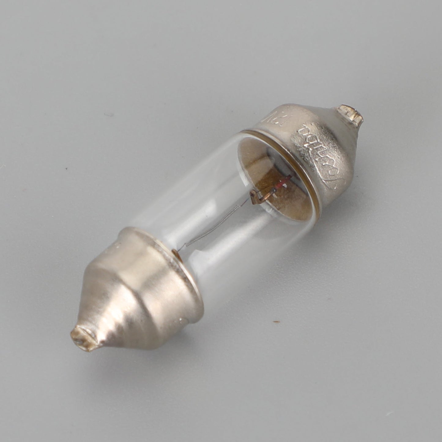 Ampoules auxiliaires pour voiture TOSHIBA TAC8W 31 mm C8W 12 V 8 W