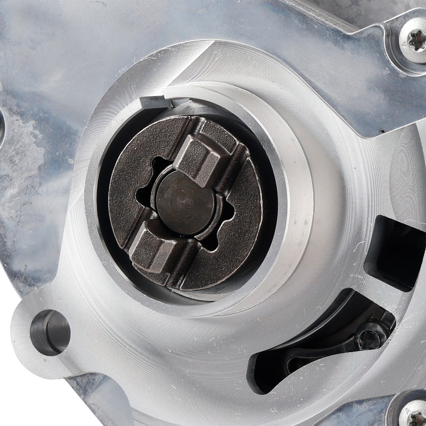Land Rover Range Rover Discovery Vacuum Pump LR096061