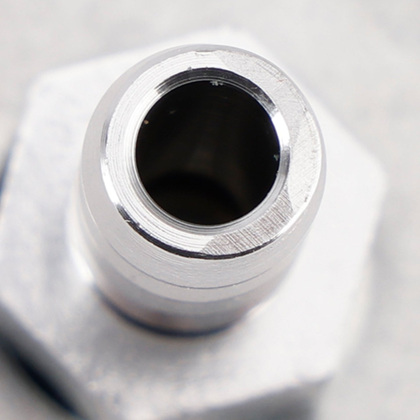 Fuel Tank Remote Mount Vent Valve Roll Over Valve External Rollover Check Valve 5/16 Hose Barb Fitting 19-174
