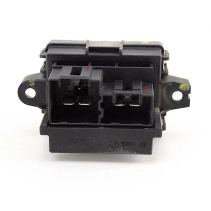 2016-2018 Lincoln MKX DG9H19E624AA HVAC Heater Blower Regulator Resistor