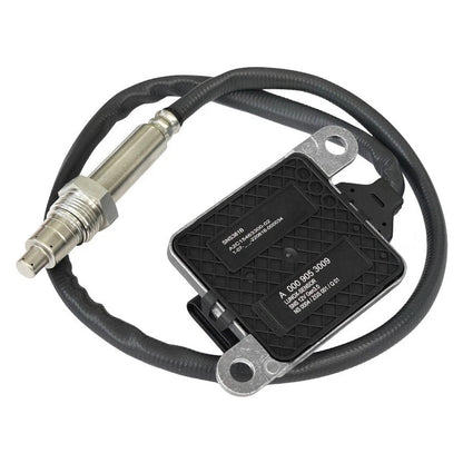 2019 Mercedes-Benz Sprinter 4500 A0009053009 SNS381B Nox Nitrogen Oxygen Sensor