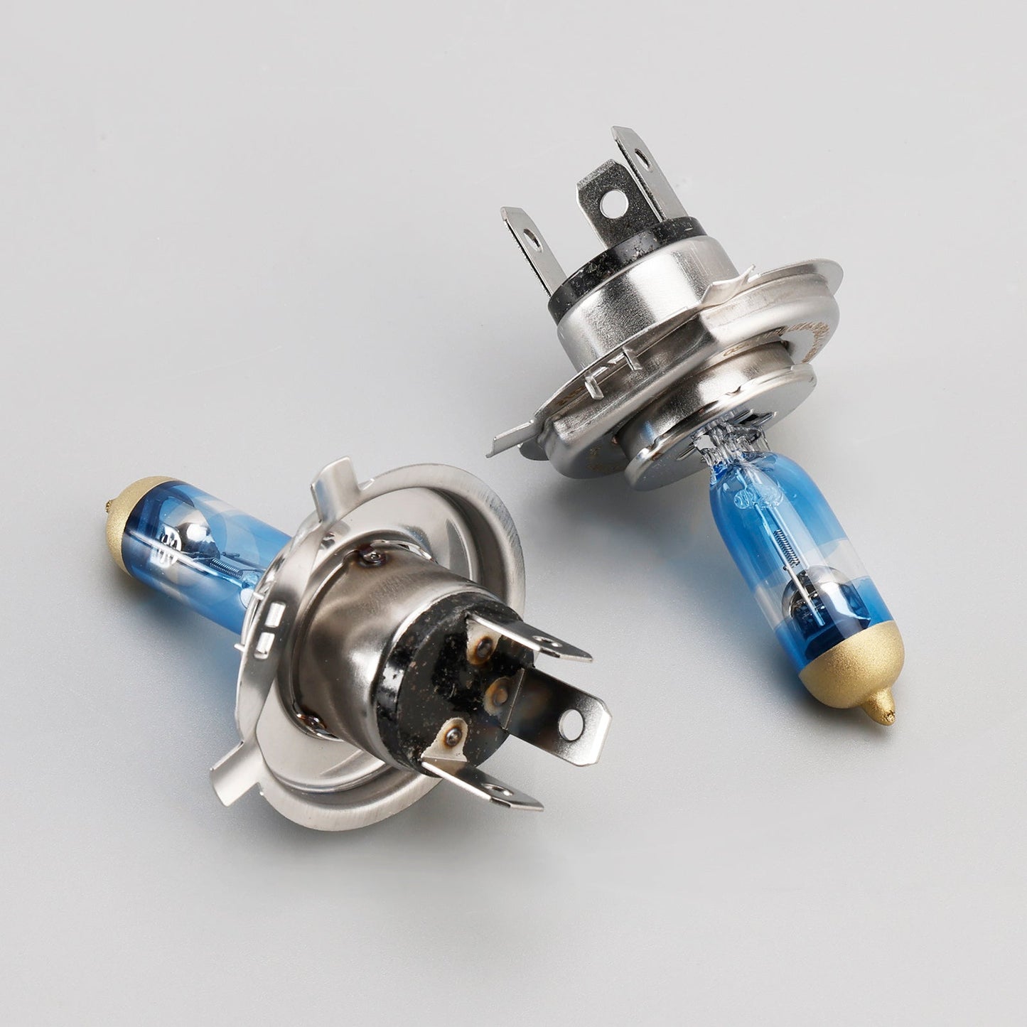 Lot de 2 ampoules de voiture OSRAM Night Breaker H4 12 V 60/55 W 64193NB220