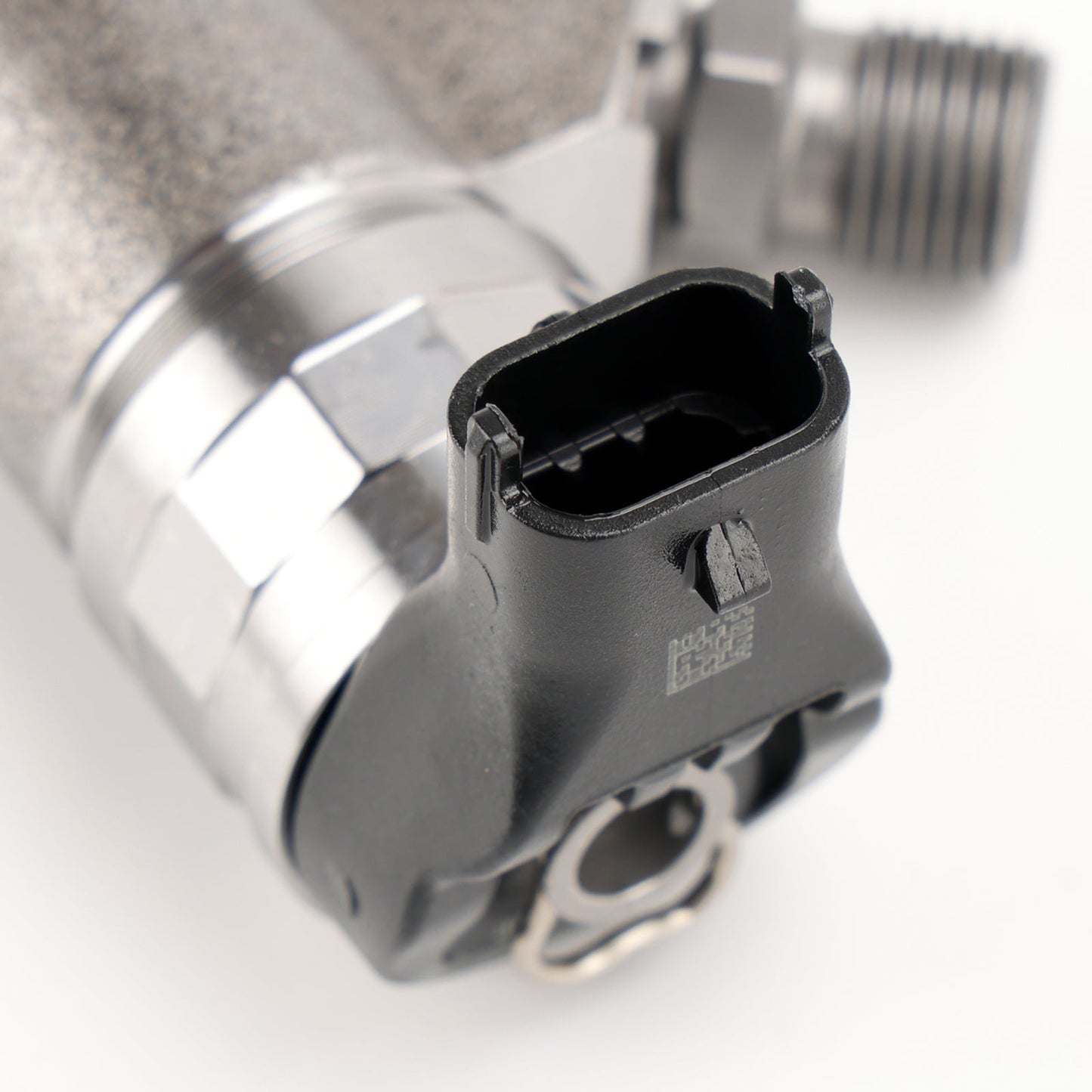 2004.5-2005 For GMC SIERRA 2500/3500 6.6L V8 LLY 8PCS Fuel Injector 0986435504 97303657 0445120027