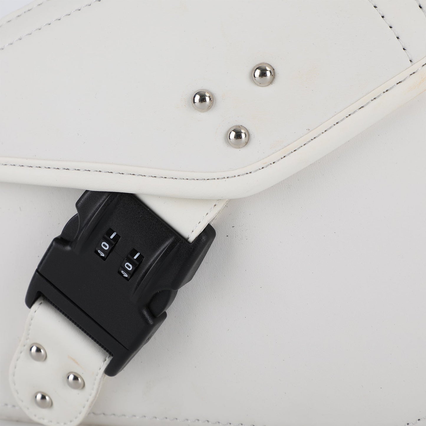 Left,Right Saddlebag Fit For Motorcycle or Bike Universal