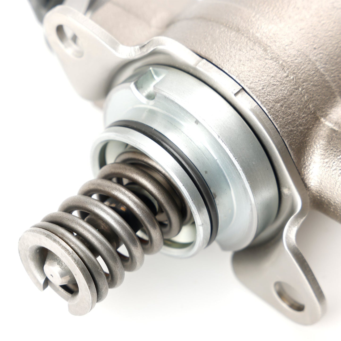 Pompe à carburant haute pression AUDI Q3 (8U) 2.0L #HFS034A135C 06J127025E 2011-2015