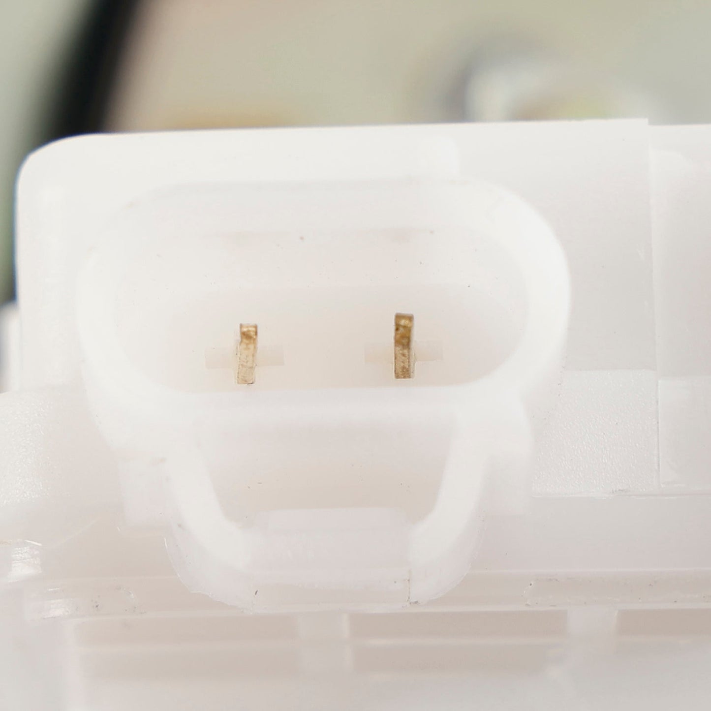 2006 For Mitsubishi Outlander LS, Limited, SE 2.4L L4 - Gas Tailgate Lock Actuator Motor MR959620