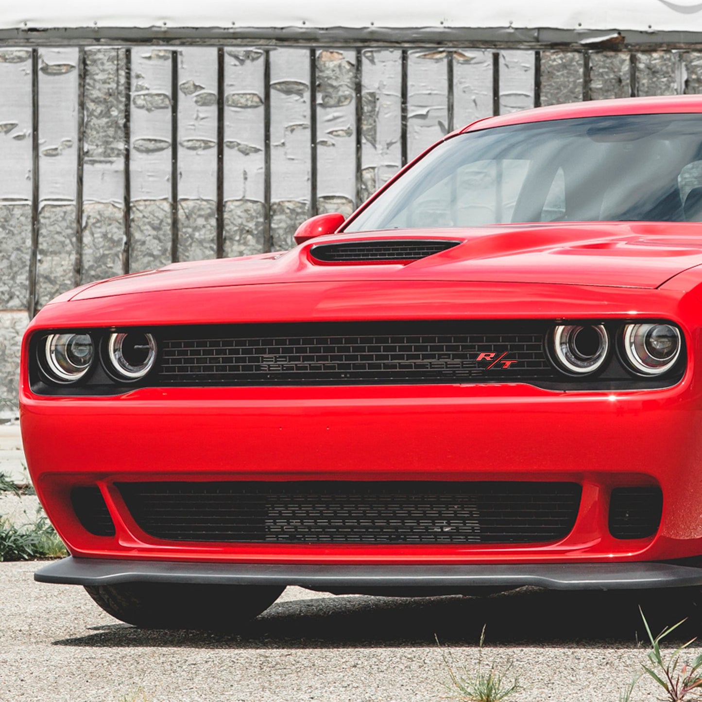 R/T Badge Front Bumper Grille Emblem for Dodge Charger Challenger Red / Chrome / Black / Red Black Badge