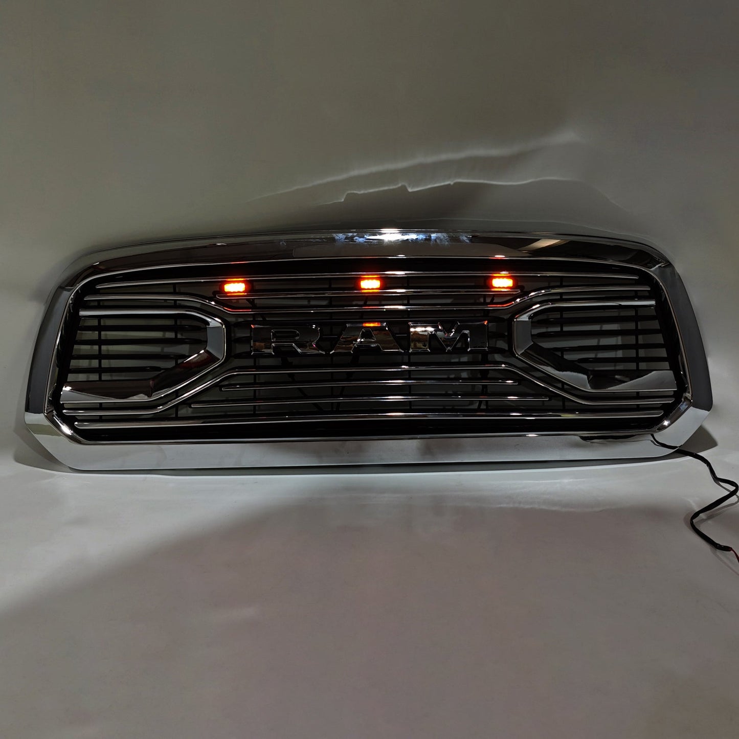 Dodge Ram 1500 2013-2018 Big Horn Style Front Bumper Grill
