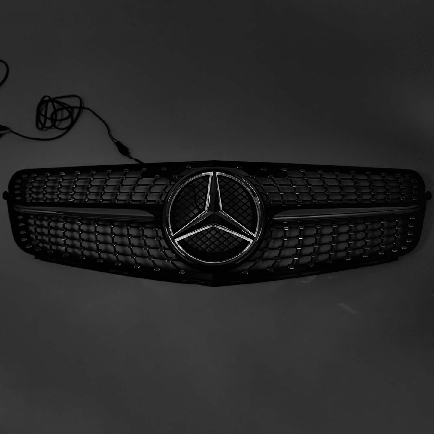 2008-2014 Mercedes Benz C-Class W204 C200 C230 C250 C300 C350 Diamond Black Chrome Front Grille Grill