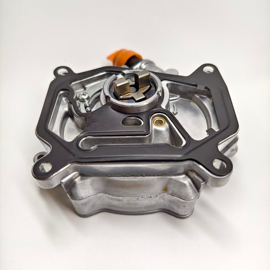 2015-2020 Mercedes Benz GLA250 Brake Vacuum Pump 2701800901 2701800100