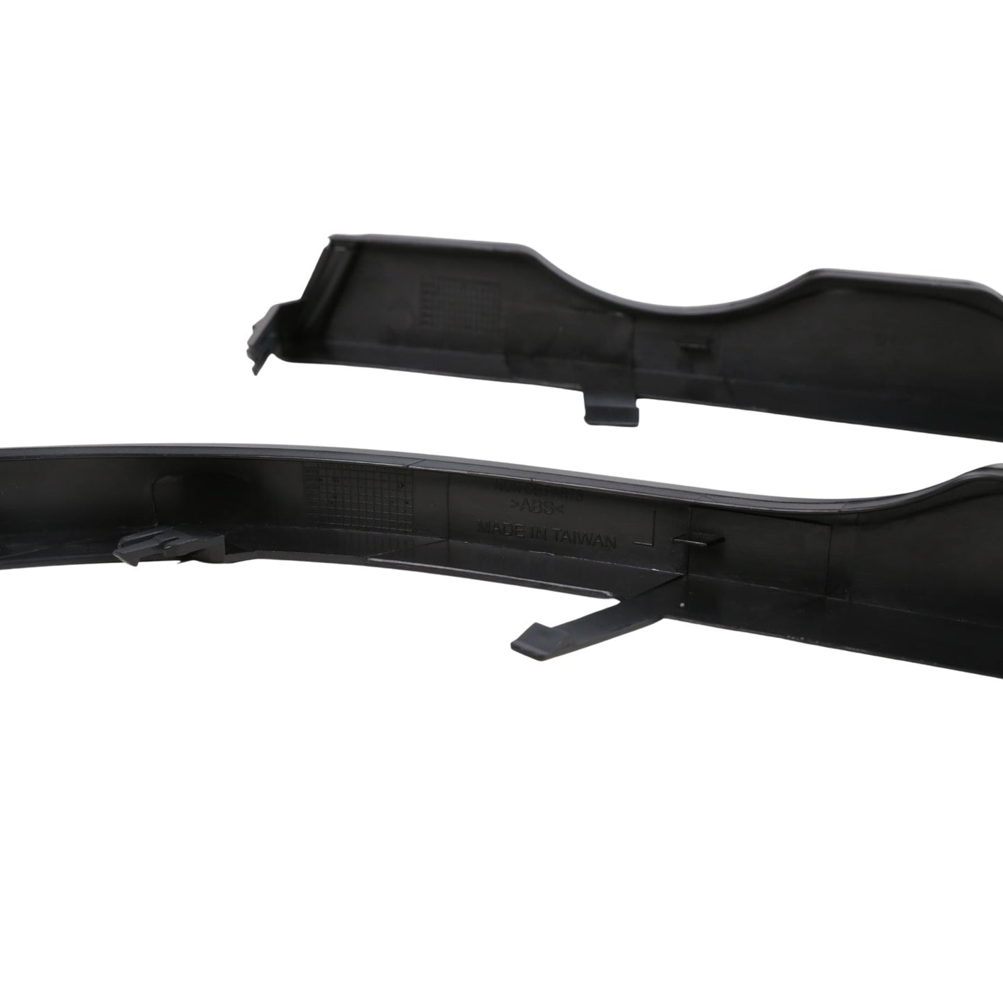 2001-2006 BMW 3-Series E46 M3 Headlight Fillers Primed 51138208680 51138208679