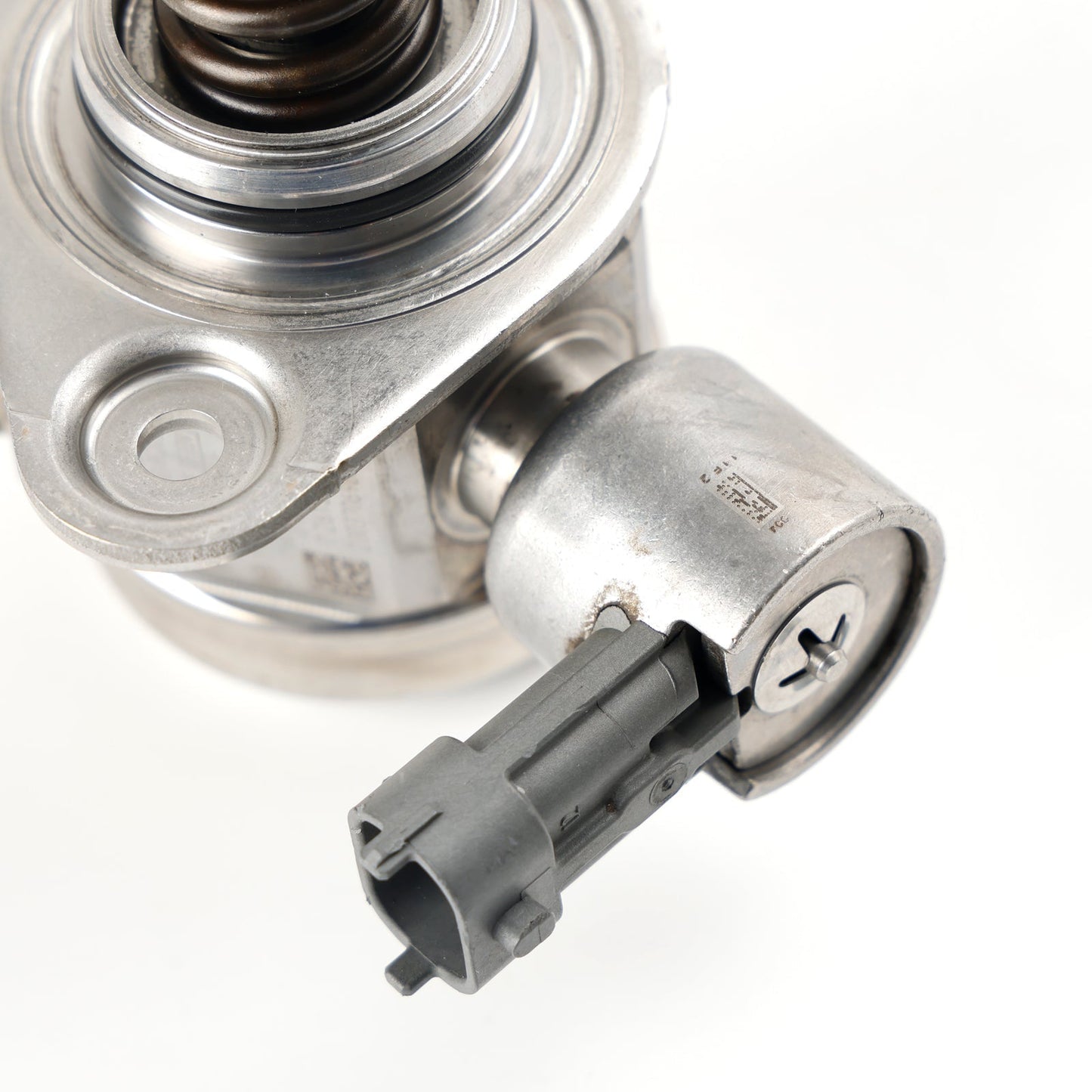 Pompe à carburant haute pression RANGE ROVER III (LM) SPORT (LS) 8W939D376AE AJ812357