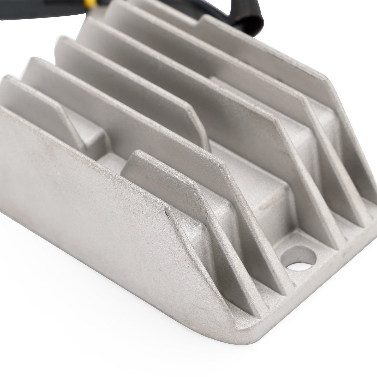Régulateur de tension compatible avec Hatz 1B20, 1B20V, 1B30, 1B30V, 1B40, 1B40V/W et 1B50 - 01983600